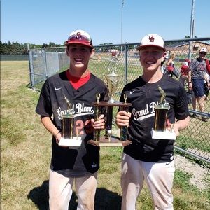 Meet your Posher, Val